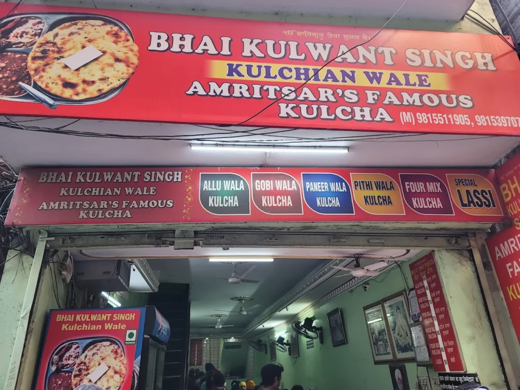 Best kulcha in amritsar near golden temple timings